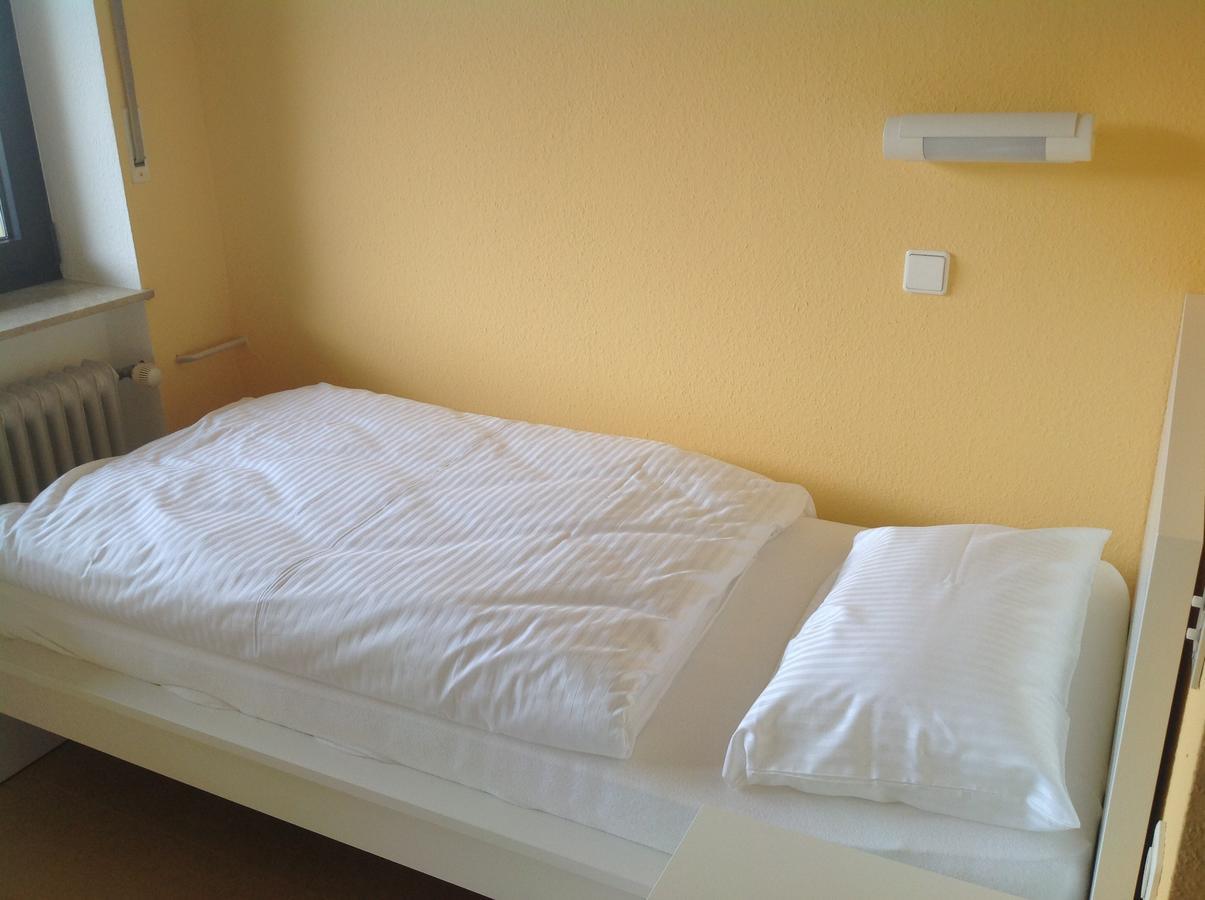Hotel-Pension Schlossgarten Trippstadt Екстериор снимка