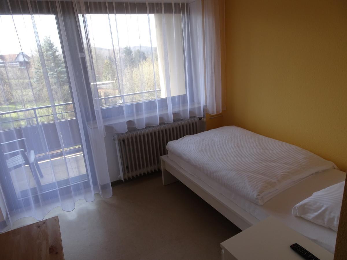 Hotel-Pension Schlossgarten Trippstadt Екстериор снимка